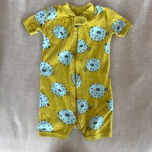 Hanna Andersson size 6 to 12 months Yellow Bodysuit with Blue Pufferfish